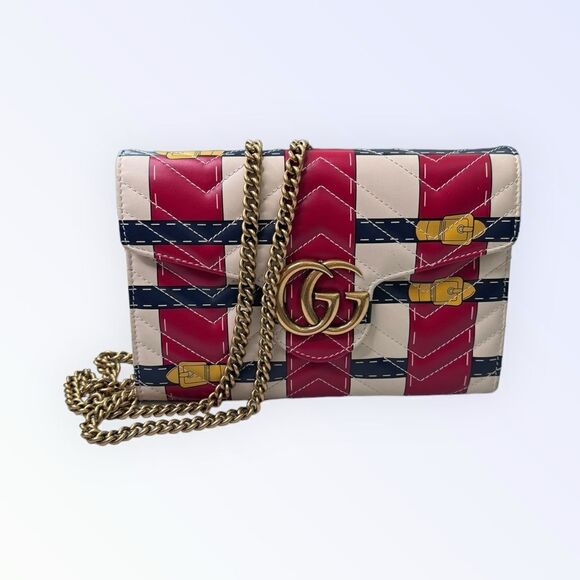 Gucci Marmont Trompe L’Oeil Wallet on Chain - Picture 2 of 9
